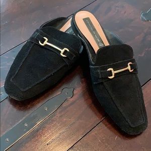 Steven by Steve Madden Mules. Black with Gold.